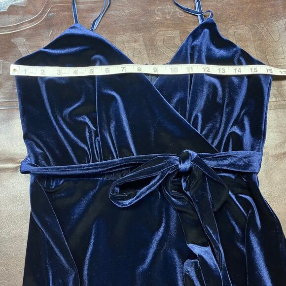 Ali & Jay Velvet Wrap Dress Navy Blue Sleeveless Midi Belted‎ Spaghetti Strap M - Picture 12 of 14